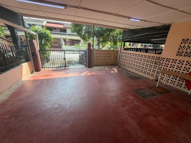 Terraced House for rent in Country Heights Damansara, Kuala Lumpur
