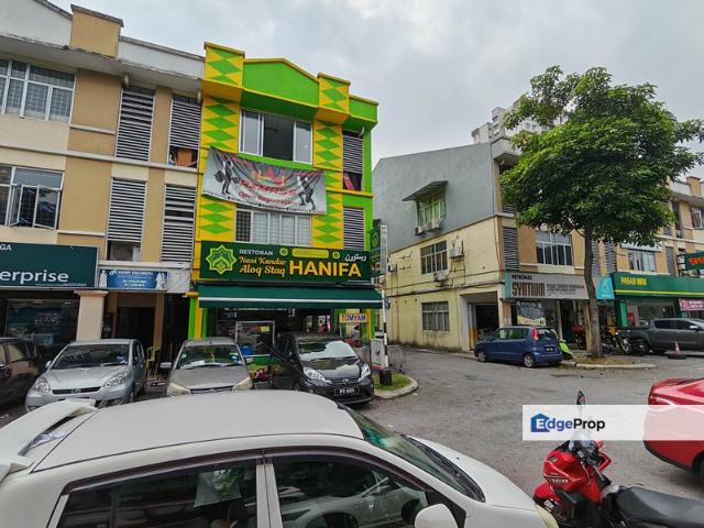 Shop for rent in Country Heights Damansara, Kuala Lumpur