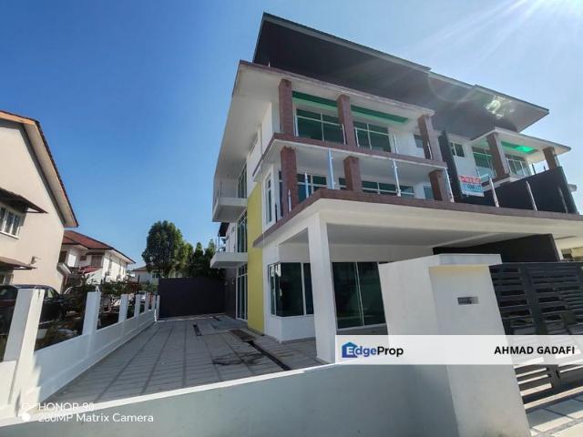 House for sale in Kajang, Langat