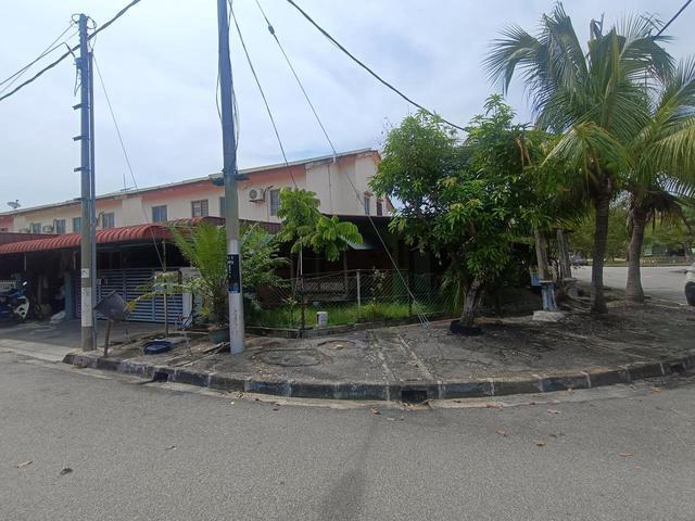 House for sale in Wellesley, Penang