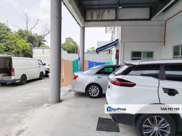 Warehouse for sale in Bukit Ledang, Johor