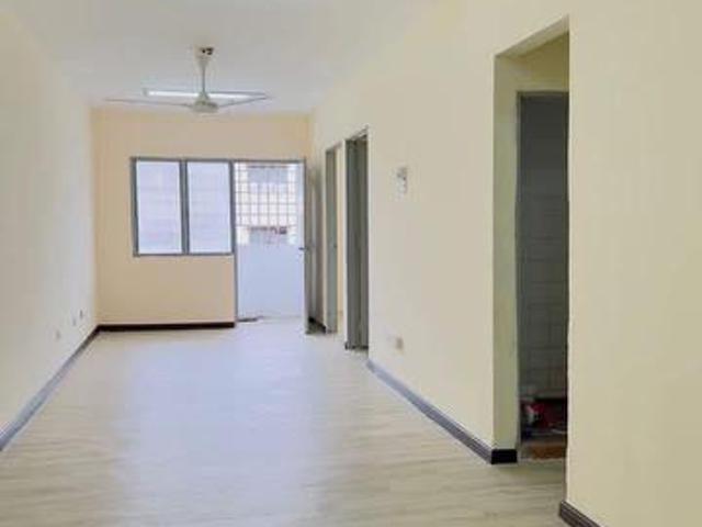Flat for sale in Bukit Ledang, Johor