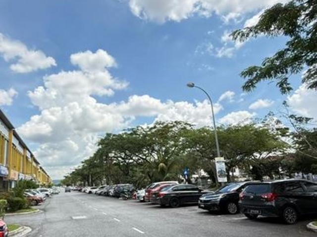 Shop for rent in Bukit Ledang, Johor