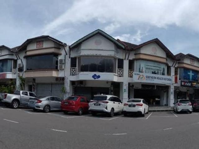 Shop for rent in Bukit Ledang, Johor