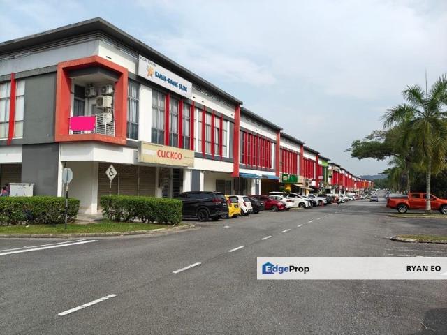 Shop for rent in Taman Impian Emas, Iskandar Puteri
