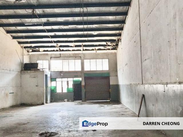 Warehouse for sale in Bukit Ledang, Johor