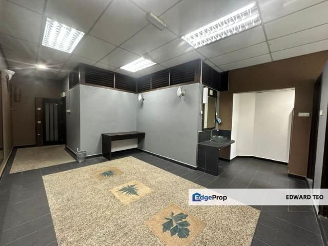 Shop for rent in Bukit Ledang, Johor