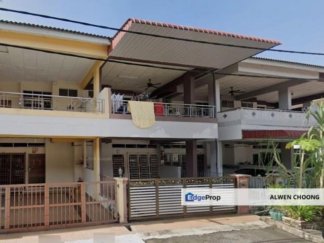 House for sale in Wellesley, Penang