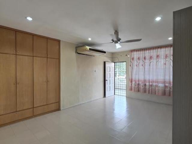 Terraced House for rent in Wellesley, Penang