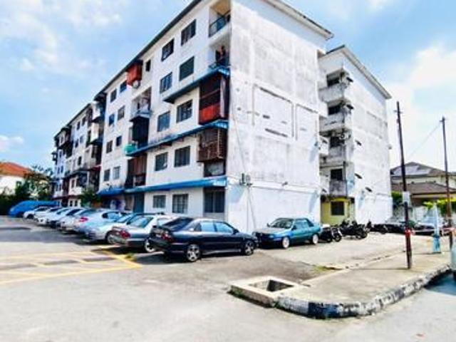 Flat for sale in Wellesley, Penang