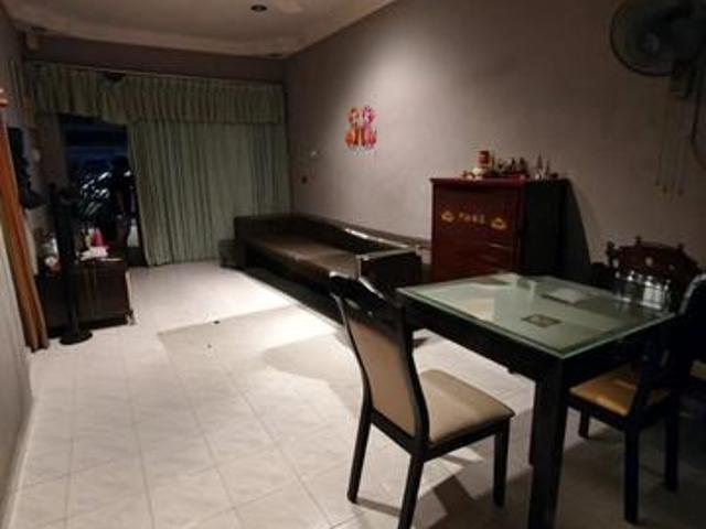 Terraced House for sale in Pekan Nanas, Pontian