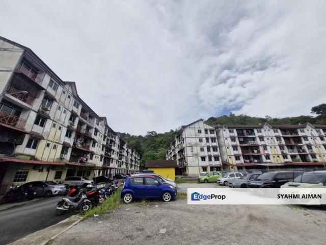 Flat for sale in Kajang, Langat