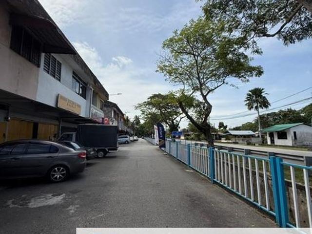 Shop for sale in Kluang, Johor