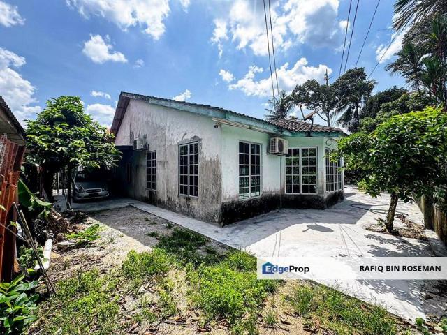 House for sale in Kajang, Langat