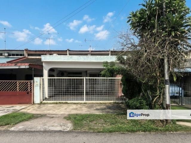 House for sale in Kluang
