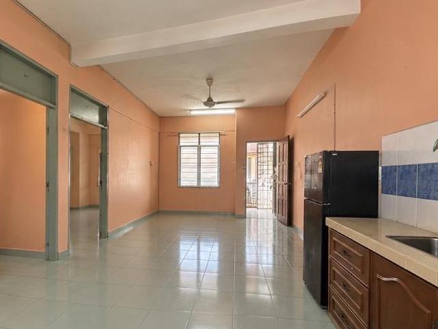 Apartment for sale in Teluk Intan, Hilir Perak