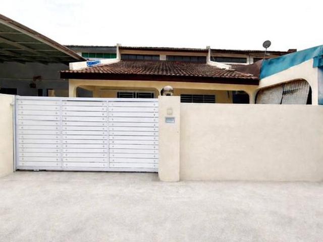 Terraced House for sale in Kluang
