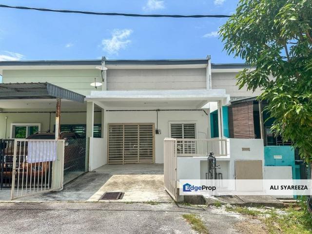 House for sale in Tanjong Sepat, Selangor