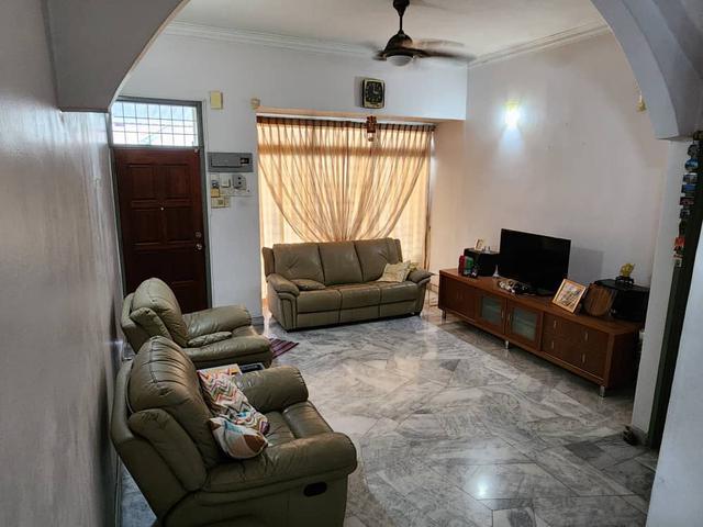 Terraced House for sale in Mukim 16, Tena