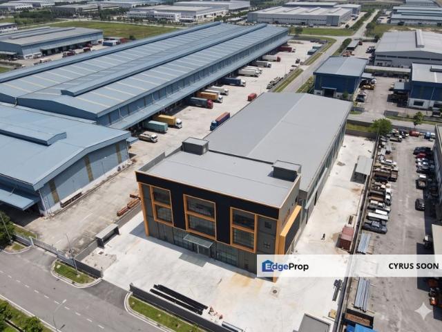 Warehouse for rent in Taman Industri Alam Jaya, Bandar Puncak Alam