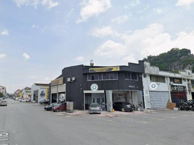 Warehouse for rent in Selayang, Selangor