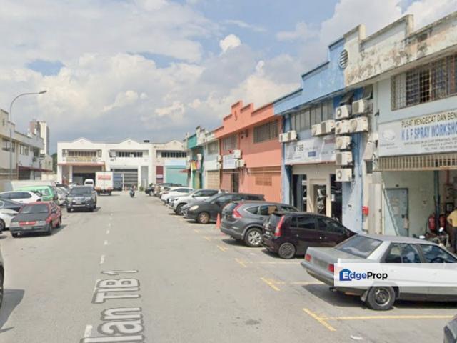 Warehouse for sale in Selayang, Selangor