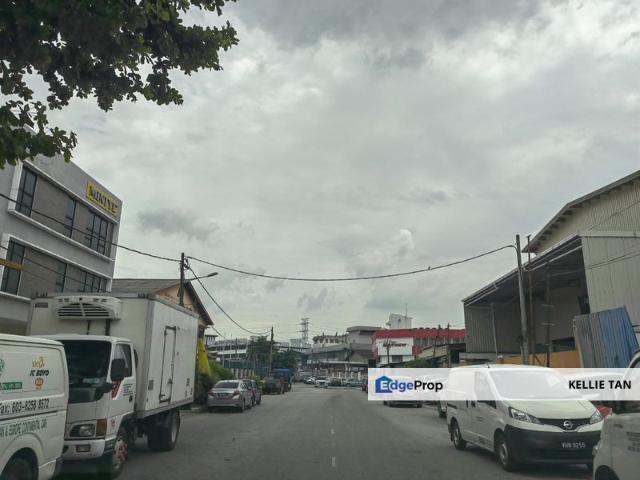 Warehouse for rent in Selayang, Selangor