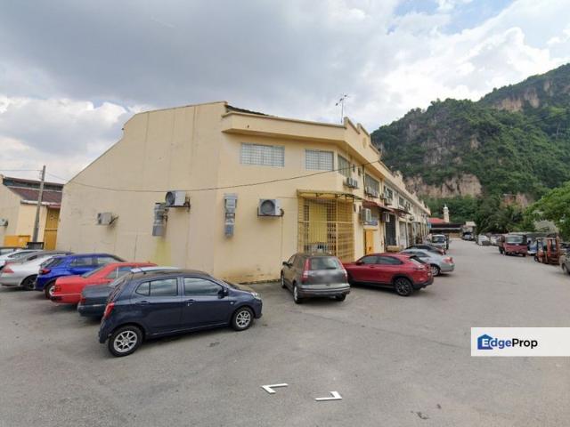 Warehouse for rent in Taman Industri Bolton, Majlis Perbandaran Selayang