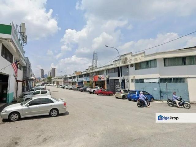 Warehouse for sale in Taman Industri Bolton, Majlis Perbandaran Selayang