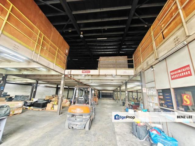 Warehouse for sale in Selayang, Selangor