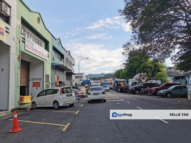 Warehouse for rent in Selayang, Selangor