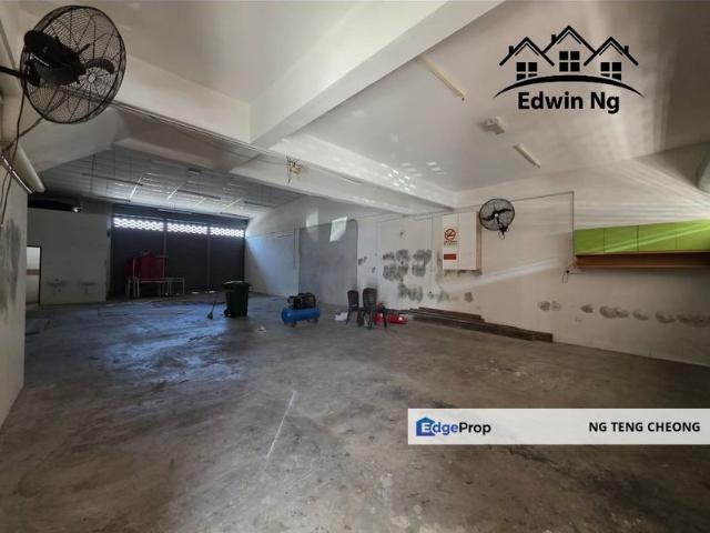 Warehouse for sale in Wellesley, Penang