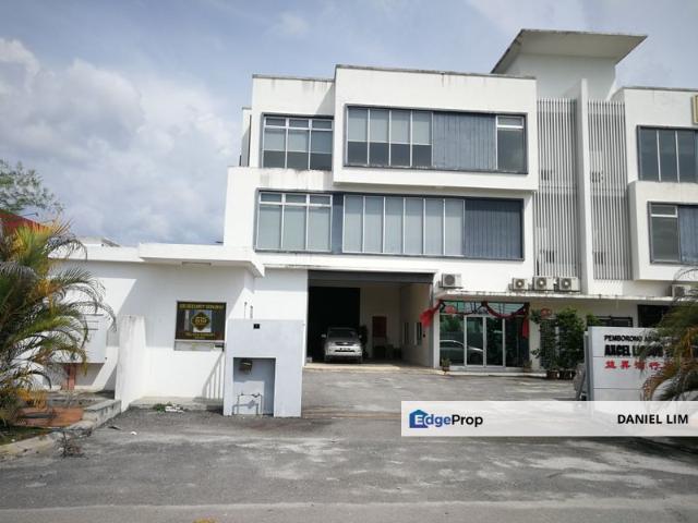 Warehouse for sale in Selangor
