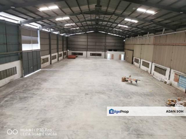 Warehouse for rent in Selayang, Selangor