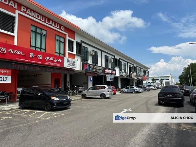Shop for sale in Pulai, Bukit Ledang