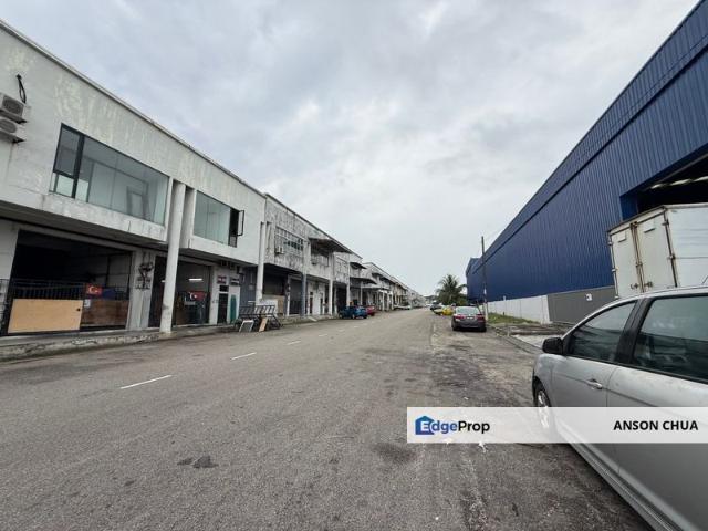 Warehouse for rent in Taman Industri Jaya, Iskandar Puteri