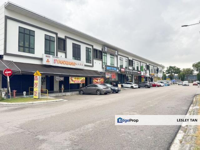 Shop for sale in Bukit Ledang, Johor