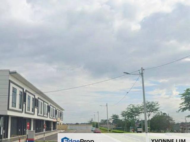 Shop for sale in Pulai, Bukit Ledang
