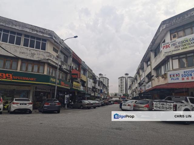 Warehouse for sale in Langat, Selangor