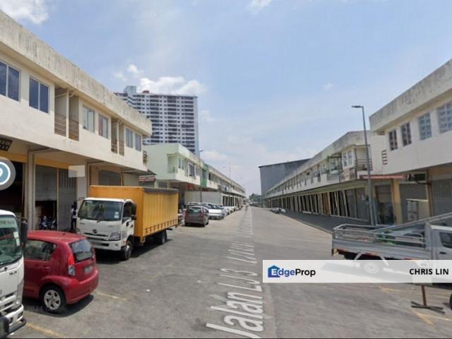 Warehouse for sale in Langat, Selangor