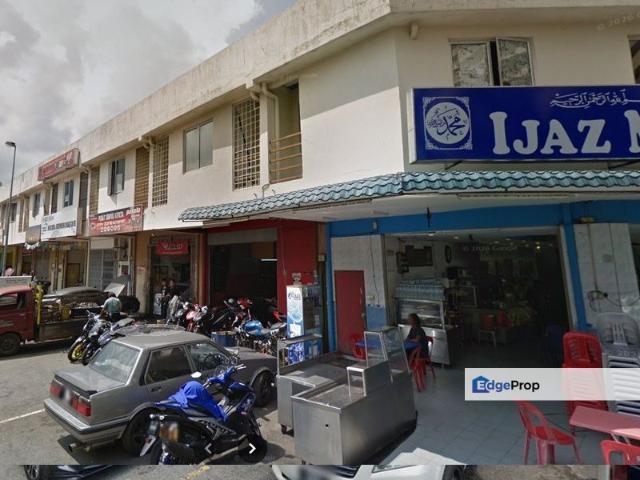 Warehouse for sale in Langat, Selangor