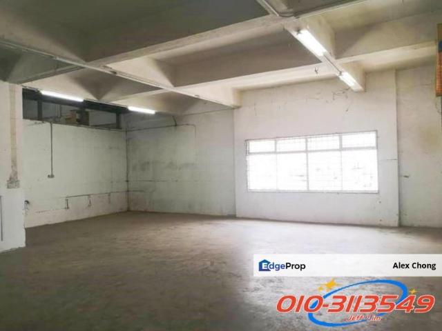 Warehouse for rent in Tanjong Sepat, Selangor