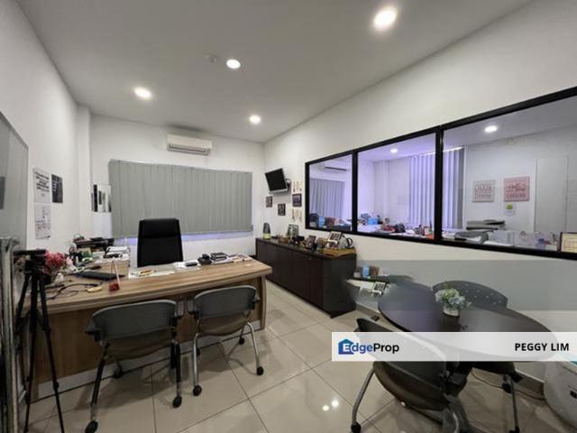 Warehouse for rent in Puchong, Majlis Bandaraya Subang Jaya