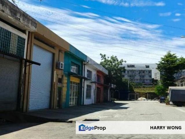Warehouse for rent in Country Heights Damansara, Kuala Lumpur