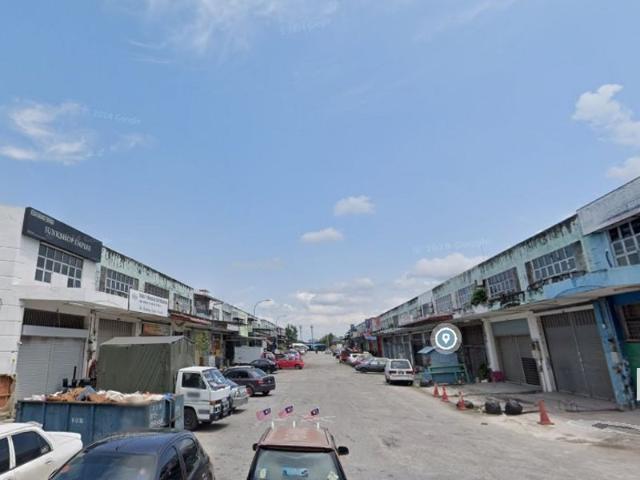 Warehouse for rent in Puchong, Majlis Bandaraya Subang Jaya