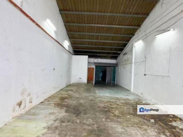 Warehouse for rent in Petaling, Subang Jaya