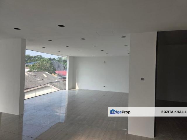 Warehouse for rent in Petaling, Damansara Damai