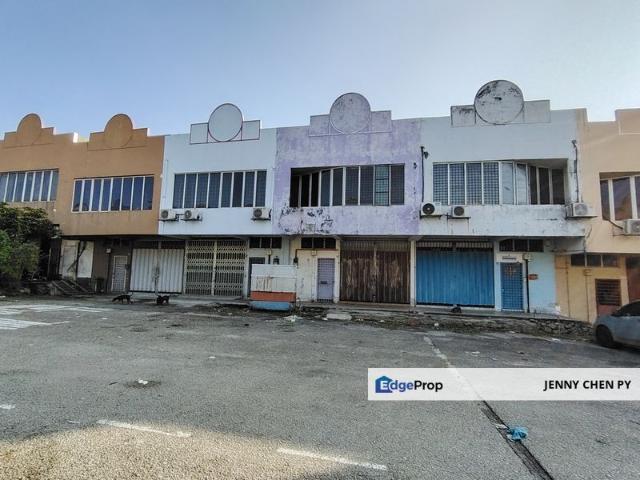 Warehouse for sale in Kajang, Langat