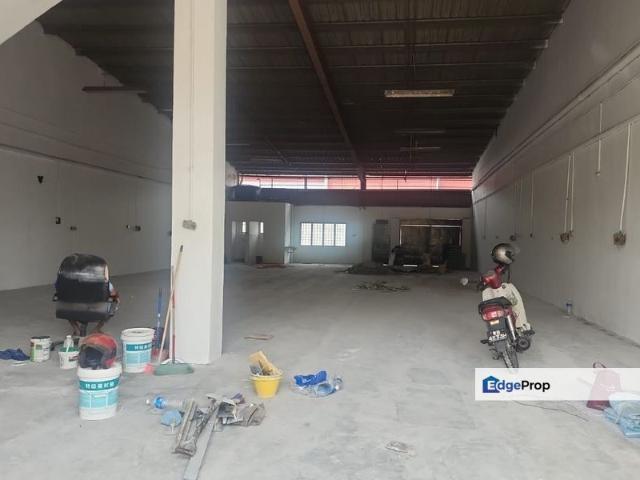 Warehouse for sale in Kajang, Langat