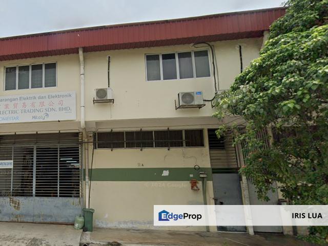 Warehouse for sale in Balakong